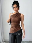 Blusa Um Ombro Só em Couro