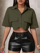 Camisa Cropped de Alfaiataria – Manga Curta e Bolsos Frontais para um Look Moderno