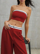 Conjunto ChicEase Top Bandeau e Calça Pantalona – Elegância e Conforto em Uma Só Peça