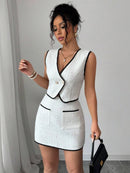 Conjunto Feminino Elegante em Tweed – Top Gola V e Saia Midi com Bolsos