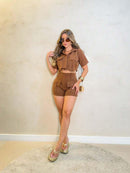 Conjunto Feminino em Alfaiataria Boucle Mode – Cropped e Short Social