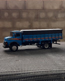 Miniatura Mercedes-Benz 1313 Graneleiro Azul – Escala 1/24
